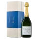 Bouteille de Champagne Deutz La Côte Glacière 2015, vue de face, étiquette blanche, capsule dorée