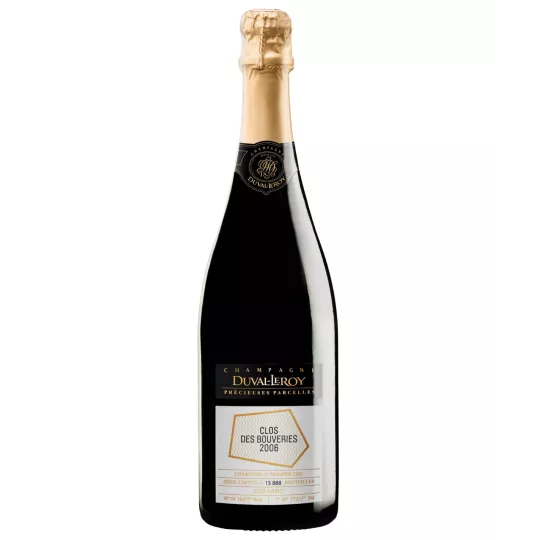Bouteille de Champagne Duval-Leroy Clos des Bouveries 2006, étiquette noire et dorée, vue de face