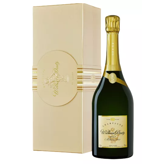 Bouteille de Champagne Deutz Cuvée William Deutz 2013, étiquette dorée, vue de face