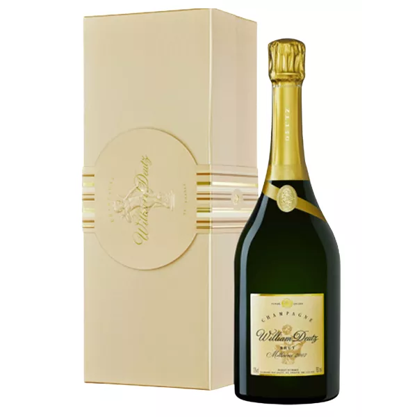 Bouteille de Champagne Deutz Cuvée William Deutz 2013, étiquette dorée, vue de face