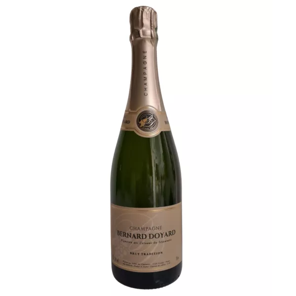 Bouteille de Champagne Bernard Doyard Brut Tradition Assemblage, étiquette dorée, vue de face