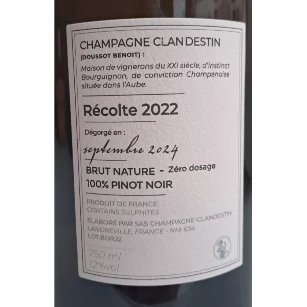 étiquette blanche minimaliste Champagne Clandestin cuvée Boreal