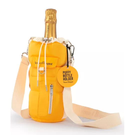 Bouteille de Champagne Veuve Clicquot dans un porte-bouteille molletonné jaune avec sangle croisée