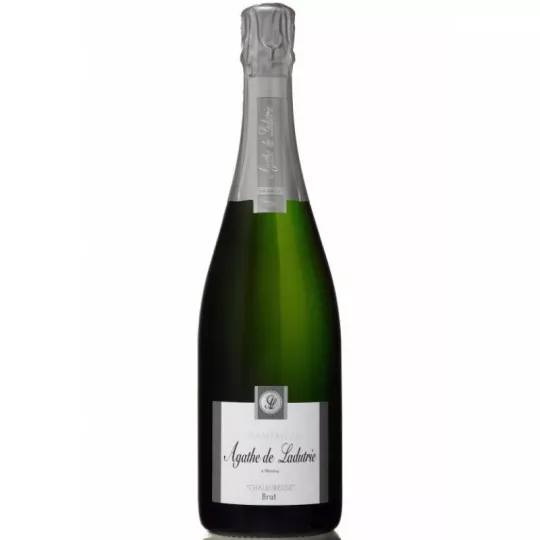 Champagne Agathe De Ladutrie Cuvée Chaleureuse Brut - Bulles raffinées dans un verre