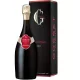Bouteille de Champagne Gosset Grande Réserve Brut, vue de face, étiquette rouge distinctive