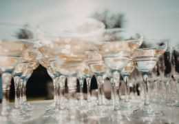 Comment offrir du champagne sans se tromper ?