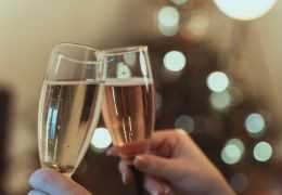 Le Prix d'une Bouteille de Champagne Taittinger: Un Guide