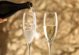Champagne vs Cava : Quelles sont les vraies différences ?