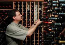 Comment bien conserver une bouteille de champagne : les règles d'or